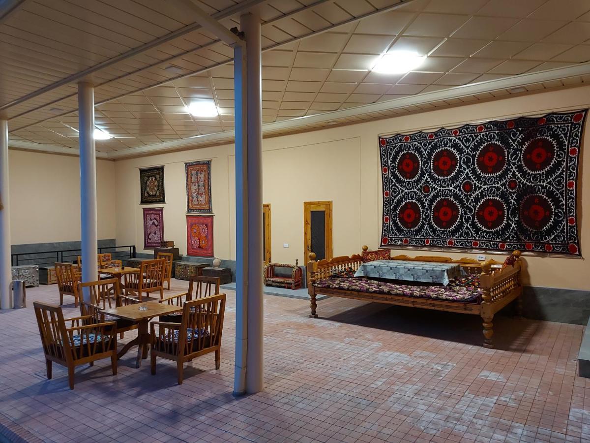 Musavvir Samarcanda Exterior foto